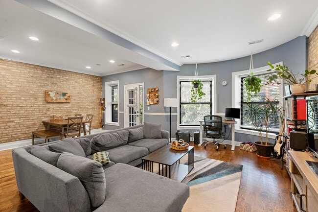 Photo - 5219 N Winthrop Ave Unit 2N