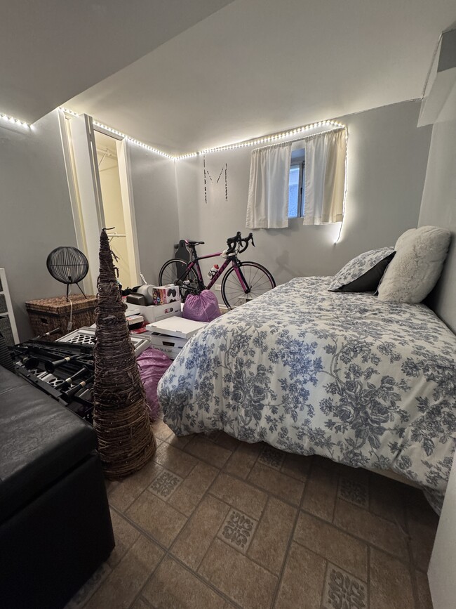 Photo - 4325 N Wolcott Ave Unit Garden