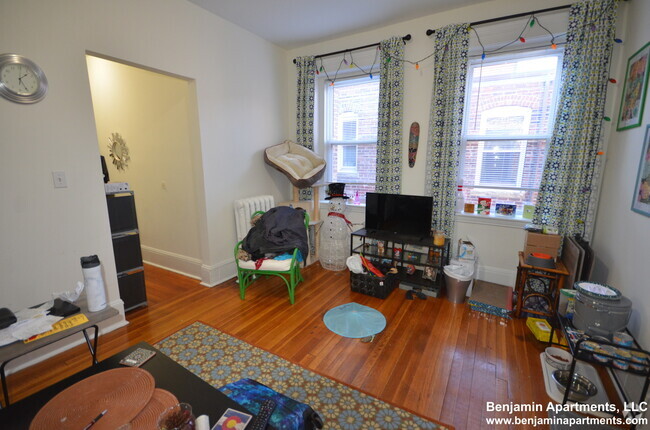 Building Photo - 75 Brighton Ave Unit 2 Rental