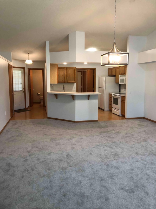 Photo - 9427 Prairieview Trail N