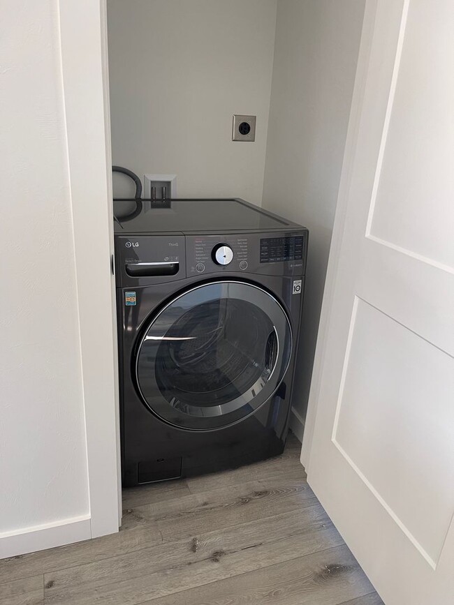 Photo - NEW! 2 Bedroom on campus! First Month Free!!