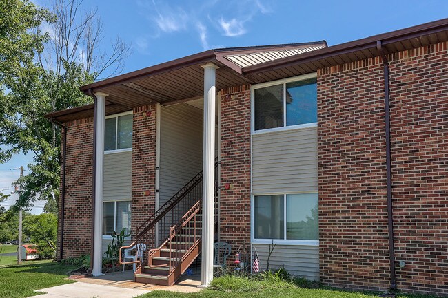 Photo - Country Place-Scottsville