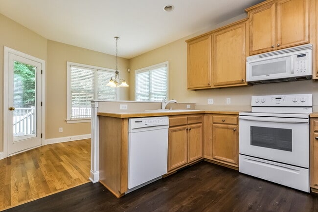 420 Longbourn Dr