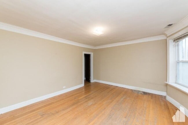 Building Photo - 2 bedroom in Chicago IL 60640 Unit 4917-2