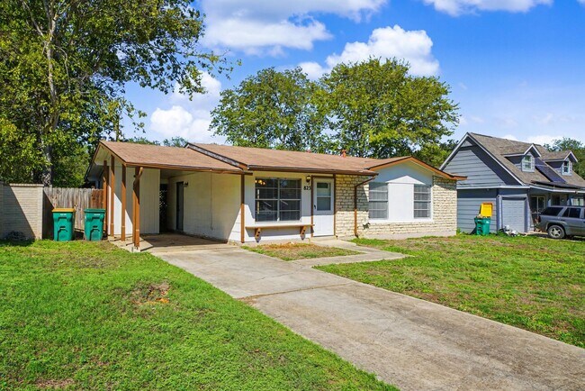 Photo - Charming 3-Bedroom Home in Universal City - Realtor Commission: $350