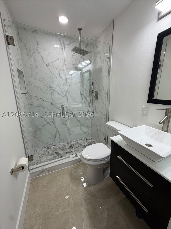 Photo - 1855 W 62nd St Unit E319