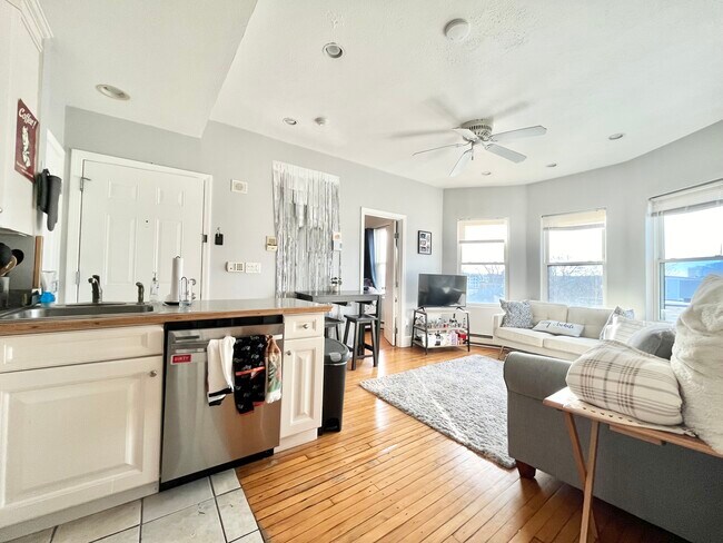 Photo - 1 Centre St Unit 6