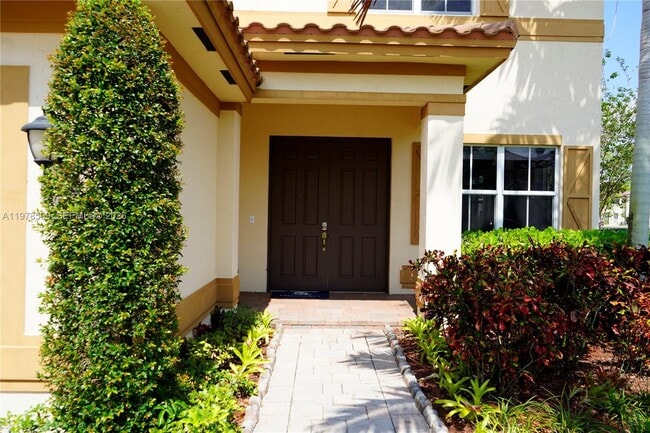 Photo - 9701 Blue Isle Bay