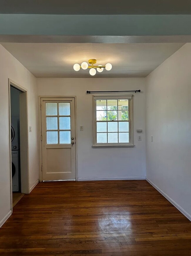 Photo - 507 E Maple St Unit 3