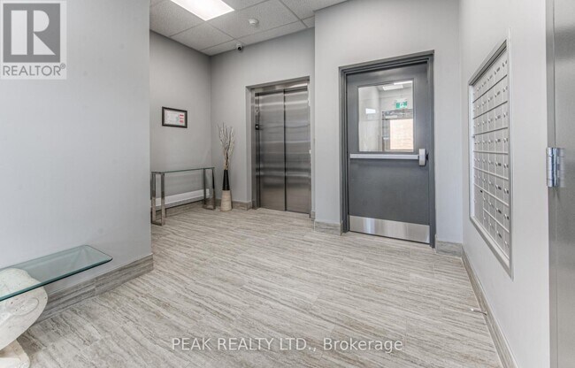 Photo - 30 George St S