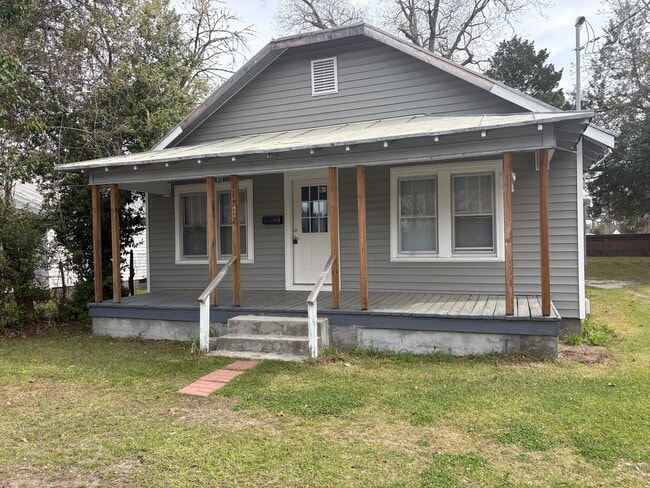 Building Photo - 1712 Edenton St