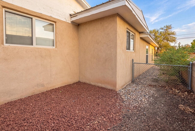 Photo - 4920 La Cienega St NW