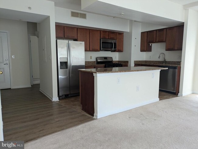 Photo - 7915 Eastern Ave NW Unidad 216