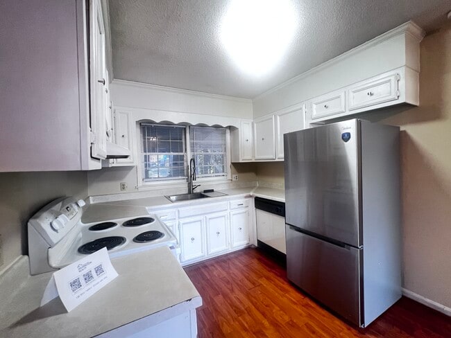 Photo - 4602 Norwich Rd