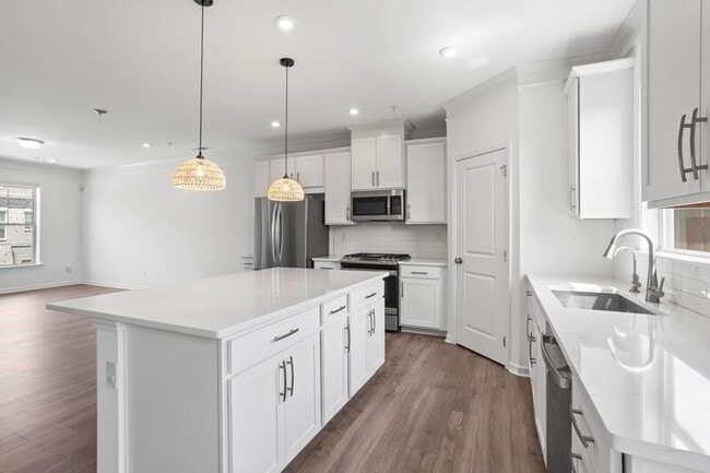 Photo - 6308 Brookwater Vw