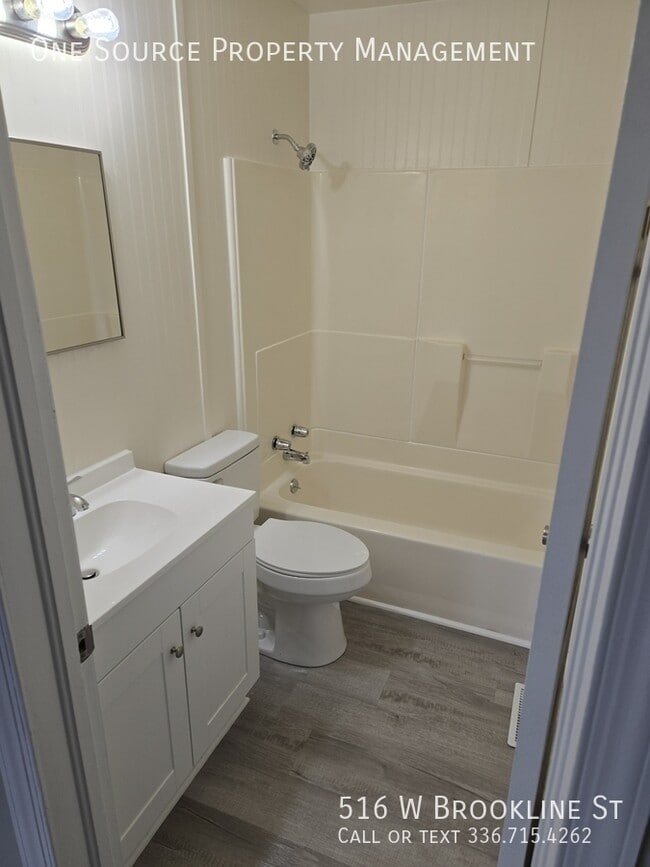 Photo - 516 W Brookline St