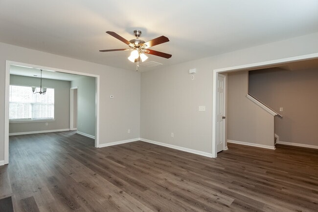 Photo - 929 Grass Hollow Ct