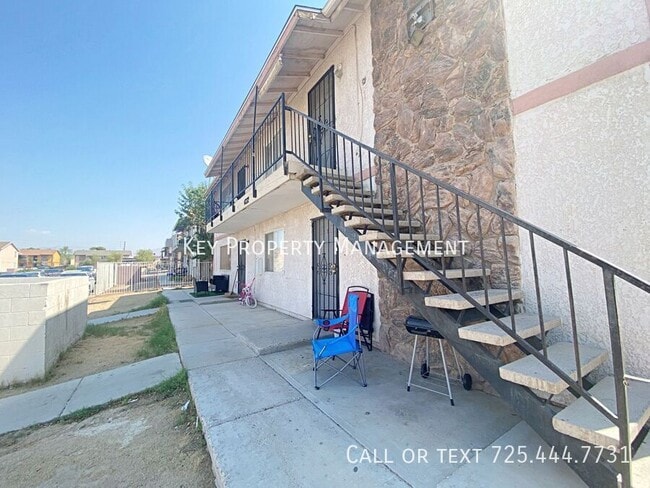 Photo - 3 BED 2 BATH UPSTAIRS CONDO NEARBY NELLIS ... Unit #3