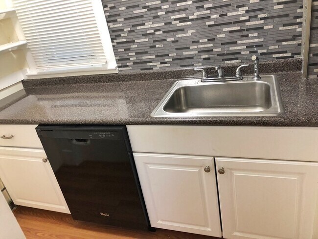 Photo - 212 Lexington St Unit 2