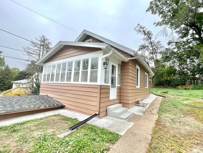 Photo - South Omaha Bungalow