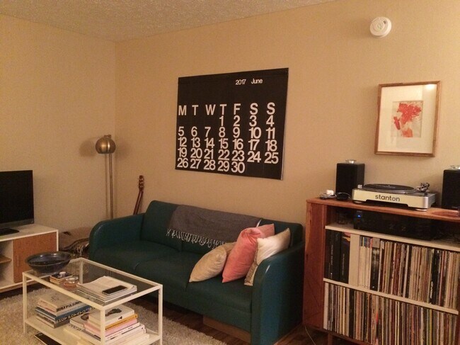 Photo - 1111 S Rogers St Unit 1111