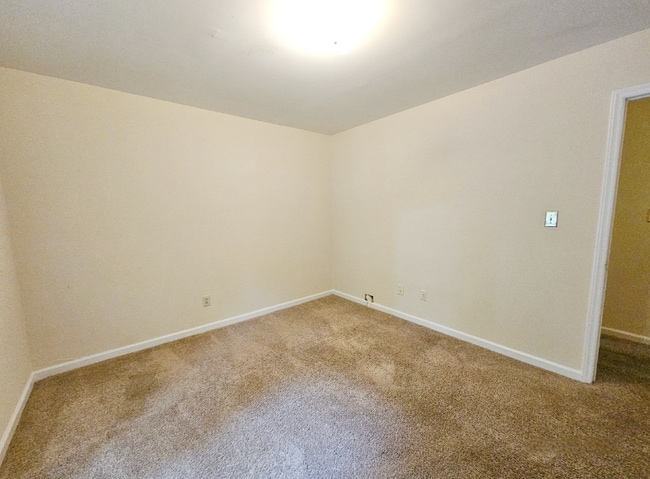 Photo - 1421 Bogart St