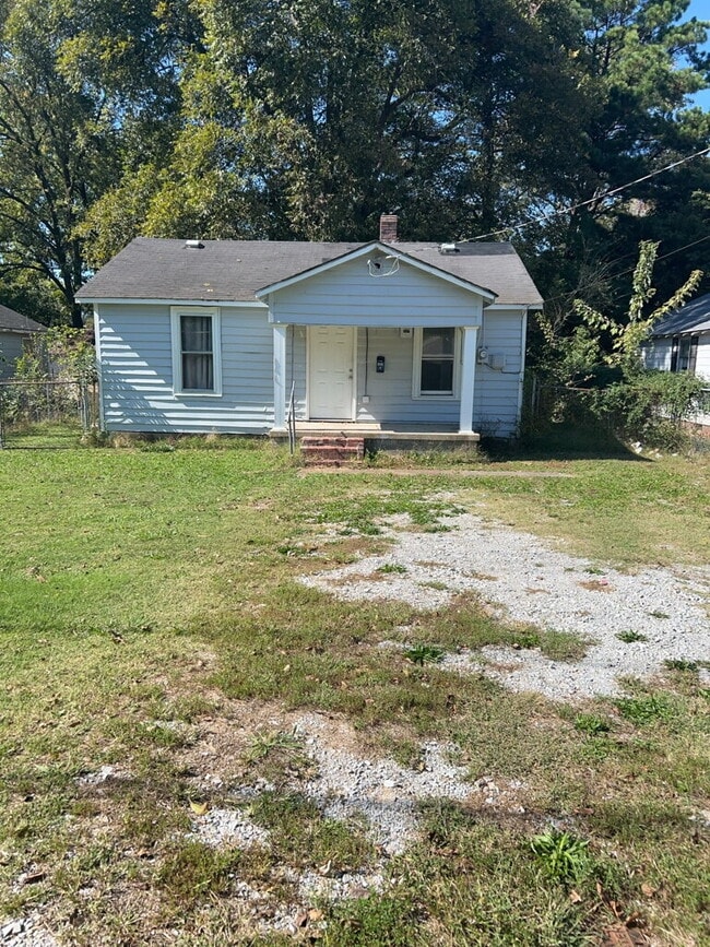 Photo - 403 N Bridge St