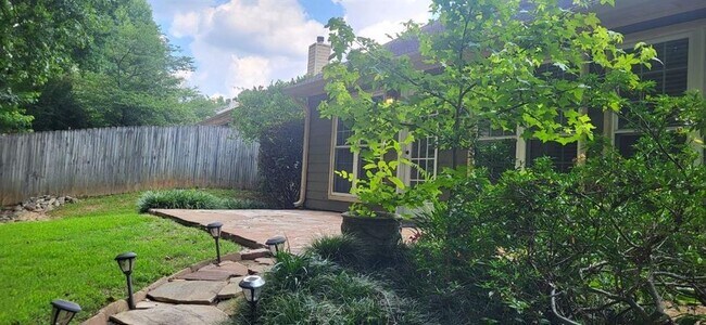 2280 Chelmsford Ct