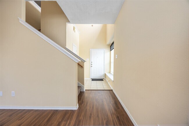 Photo - 2947 Hackamore Hollow Ln