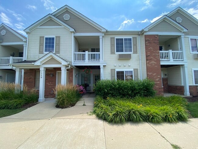 Photo - 124 Bertram Dr Condo