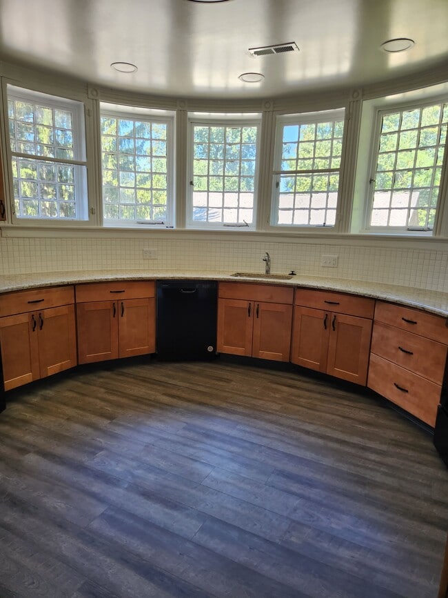 Photo - Williamson Square (06wi)