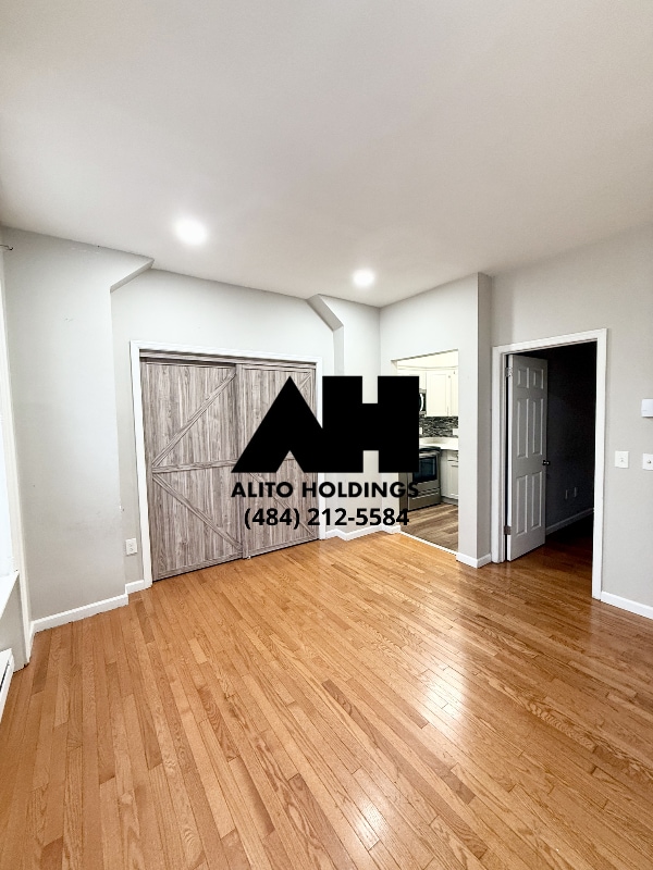 Photo - 104 N 10th St Unidad 1