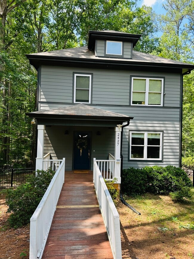Photo - 2427 Winburn Ave