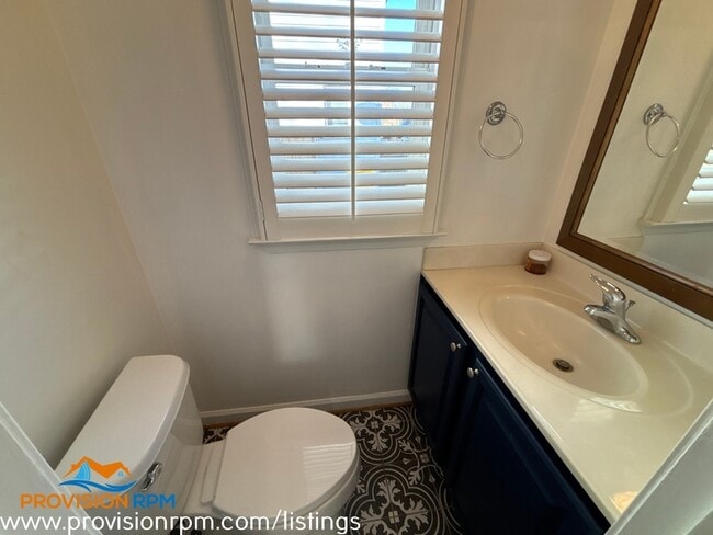 Photo - 1618 Bishop Rd