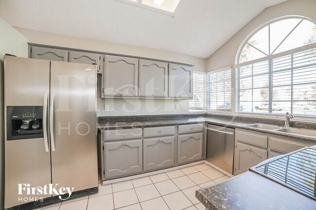 Photo - 5057 W Chicago Cir S