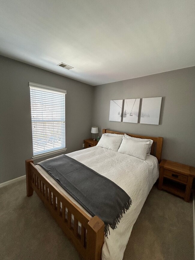 Photo - 212 Stone Springs Lane