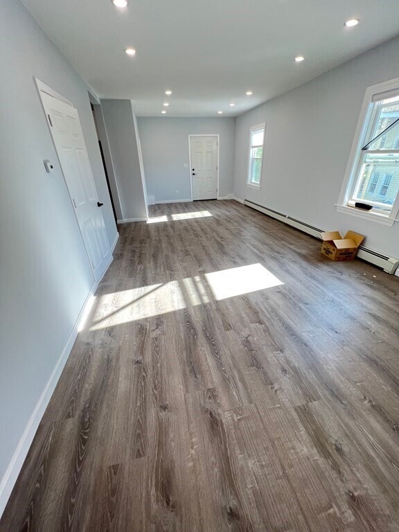 10 Brooks Ave Unit 2