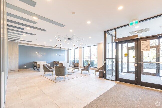 Lobby - The Royal Flats