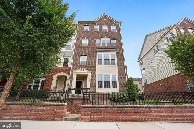 Photo - 8125 Greenbelt Station Pkwy Townhome