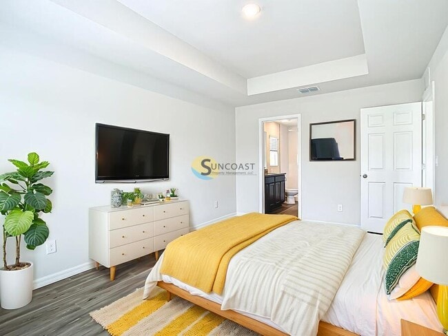 Building Photo - 15335 SW 50th Ave Rd Rental