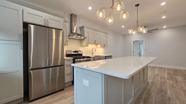 Photo - 53 W Eagle St Unit 2