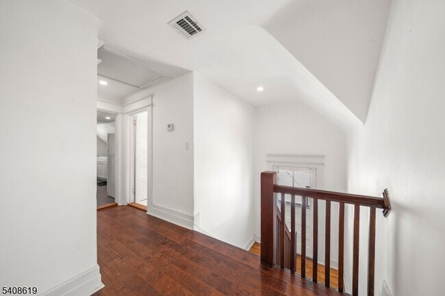 Photo - 4 Francis Pl Unit 2