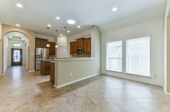 Photo - 248 Clementine Ct