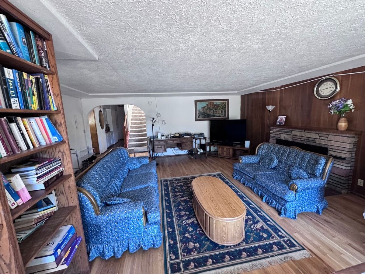 Photo - 1124 Woodside Dr Unit C