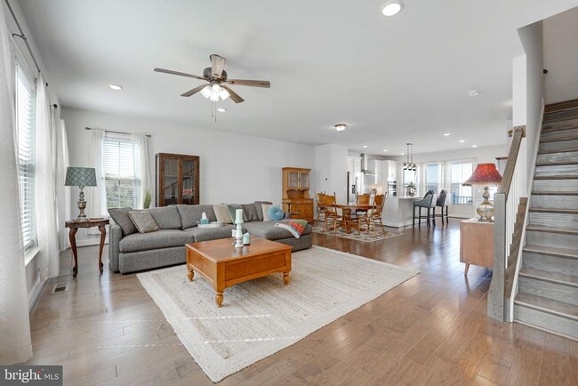 Photo - 2067 Alder Ln