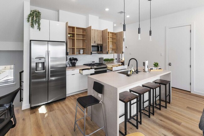 Photo - 6738 Peerless St Unidad ID1257736P