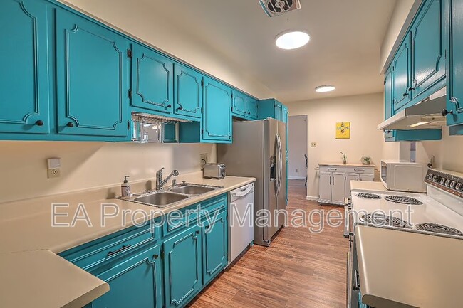Photo - 9308 Gutierrez Rd NE