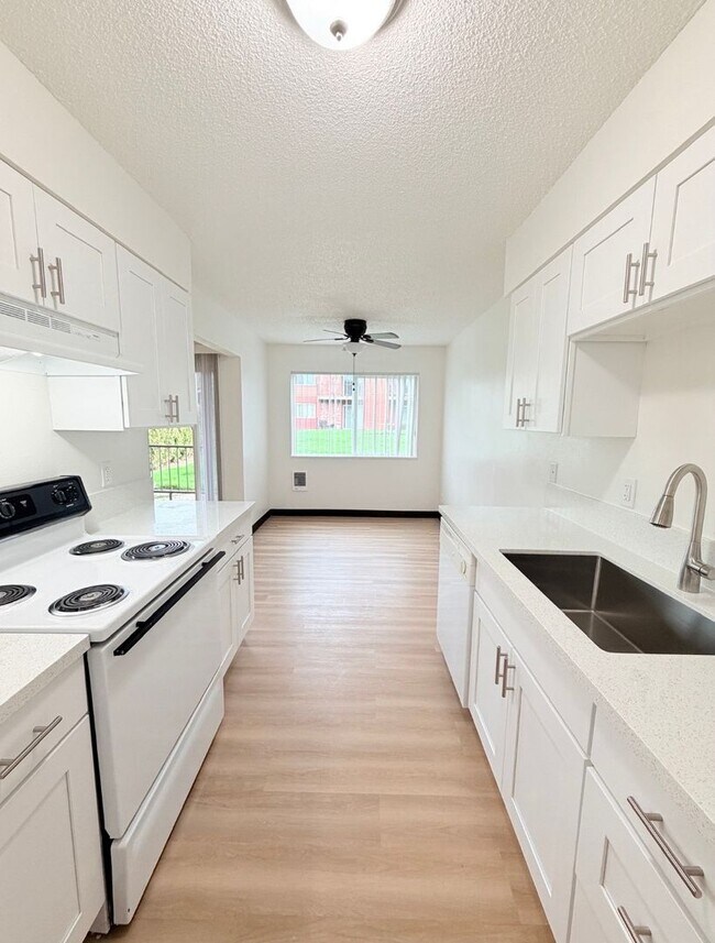 Photo - Brighton Hill Apartments