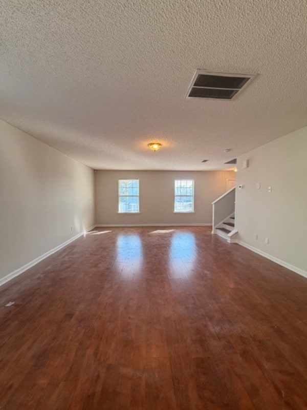 Photo - 412 Killian Green Dr