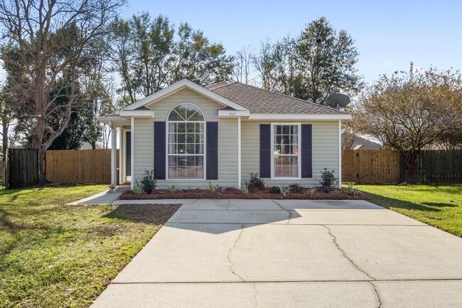 Building Photo - 618 Westchase Ct S Rental
